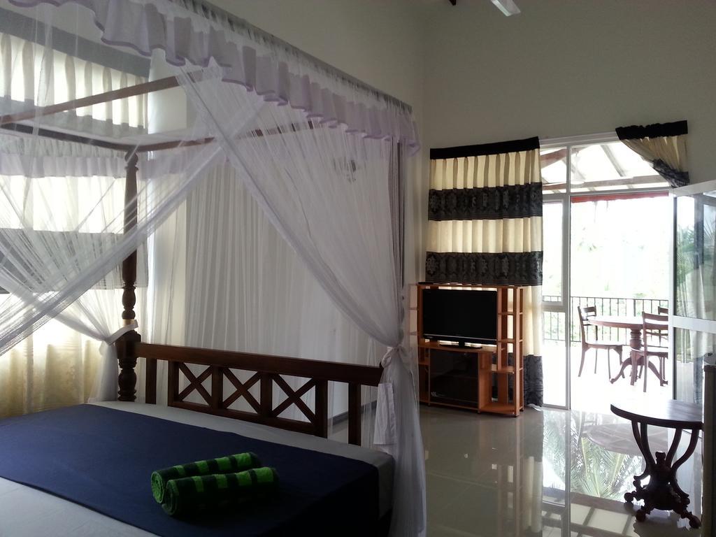 Coral Palm Villa And Apartment Unawatuna Rum bild