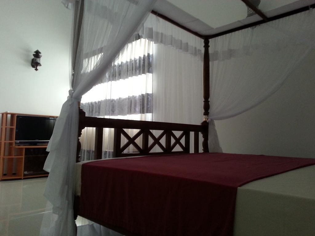 Coral Palm Villa And Apartment Unawatuna Rum bild